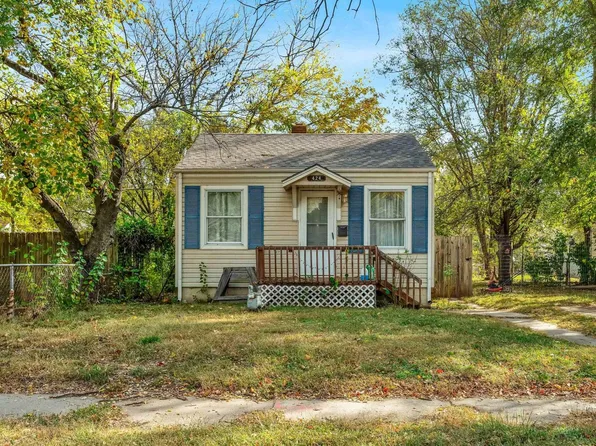 424 NE Twiss Ave, Topeka, KS 66616