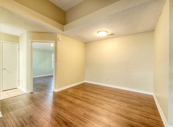 5th image of 14215 Anita Marie Ln