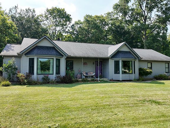 4th image of 10925 Heimberger Rd NW