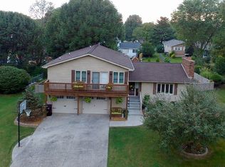 5 Cherry Tree Pl, Harrisburg, IL 62946