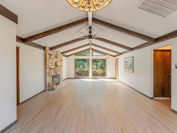 5th image of 6219 Hogan Dr