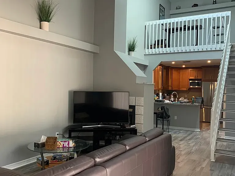 1701 Winter Green Blvd — Photo 2