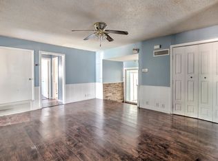 929 Dodson St, Gainesville, TX 76240