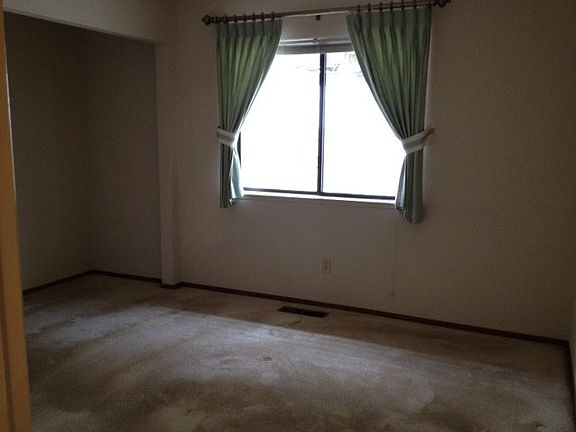 5th image of 16 S Temelec Cir