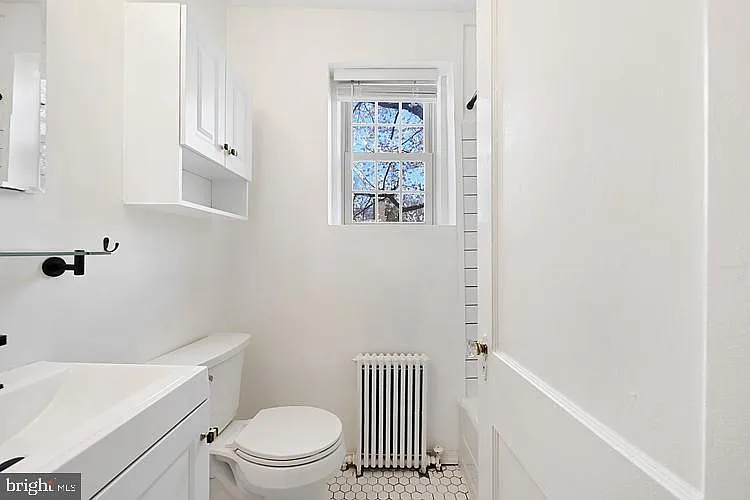 3925 Davis Pl NW #206 — Photo 15