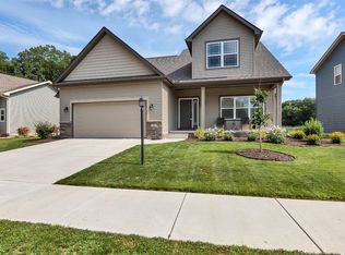 812 Hatch Lake Pkwy, Valparaiso, IN 46385