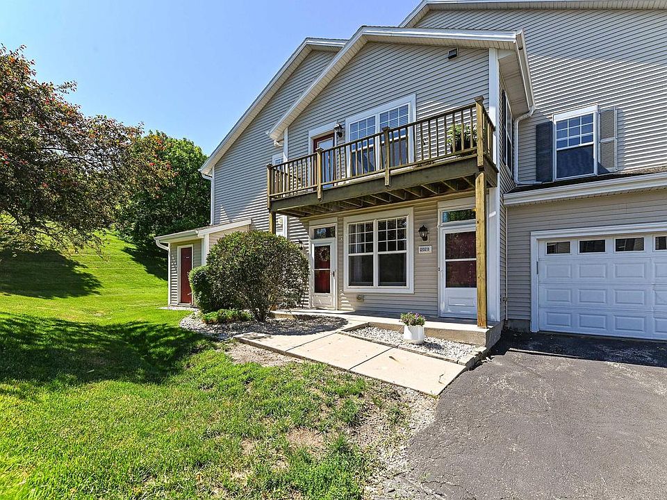 1st image of 1202 Woodbury COMMON #A