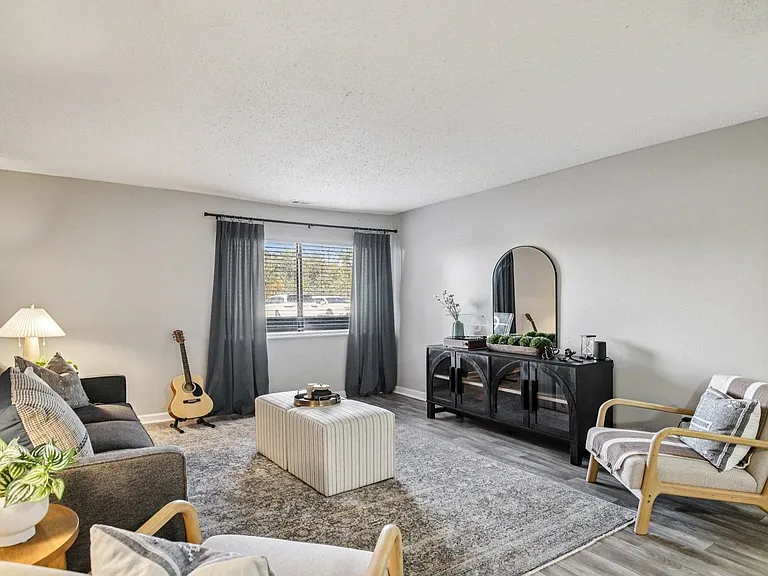 Compass Vista Apartments — Photo 17