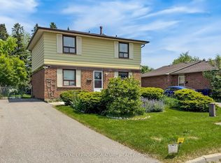 35 Crittenden Sq, Toronto, ON M1B1V2