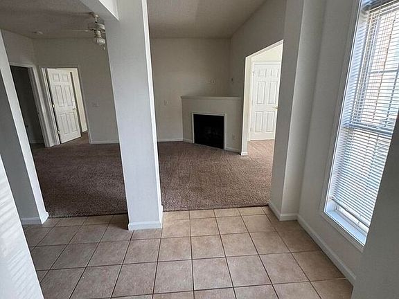 2nd image of 2501 Huntscroft Ln
