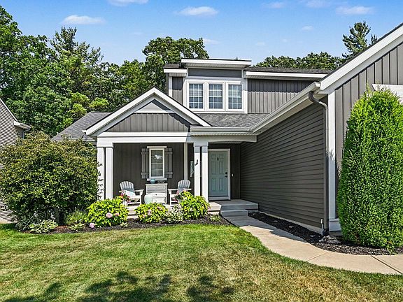 5th image of 16964 Arbor Way Dr