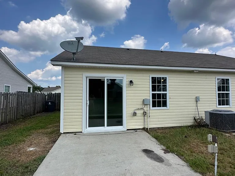 1553 Pine Harbor Way — Photo 22