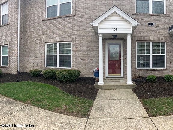 3rd image of 6010 Wooded Creek Dr Unit 102