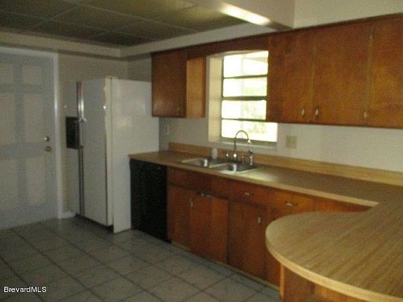 4th image of 2540 Cherrywood Ln