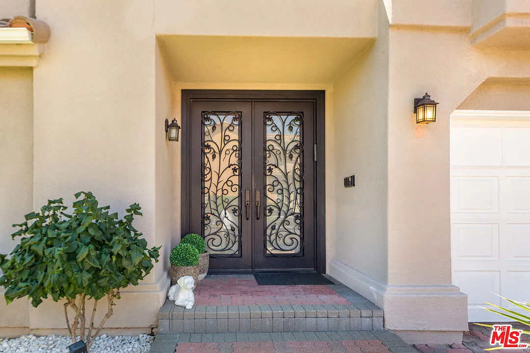 4 bed, 3.5 bath, 2792 sqft, $6,450 — Photo 3