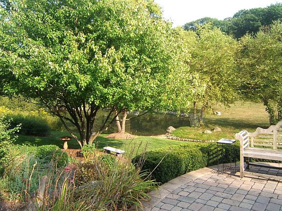 2nd image of 124 Settlers Dr