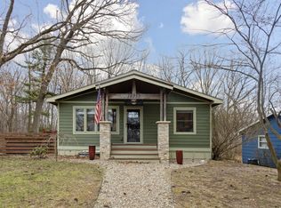 18753 Parkview Dr, New Buffalo, MI 49117