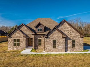 7 Neva Rdg, Greenbrier, AR 72058
