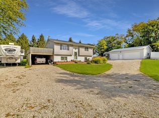 276 N 35th Ave W, Newton, IA 50208