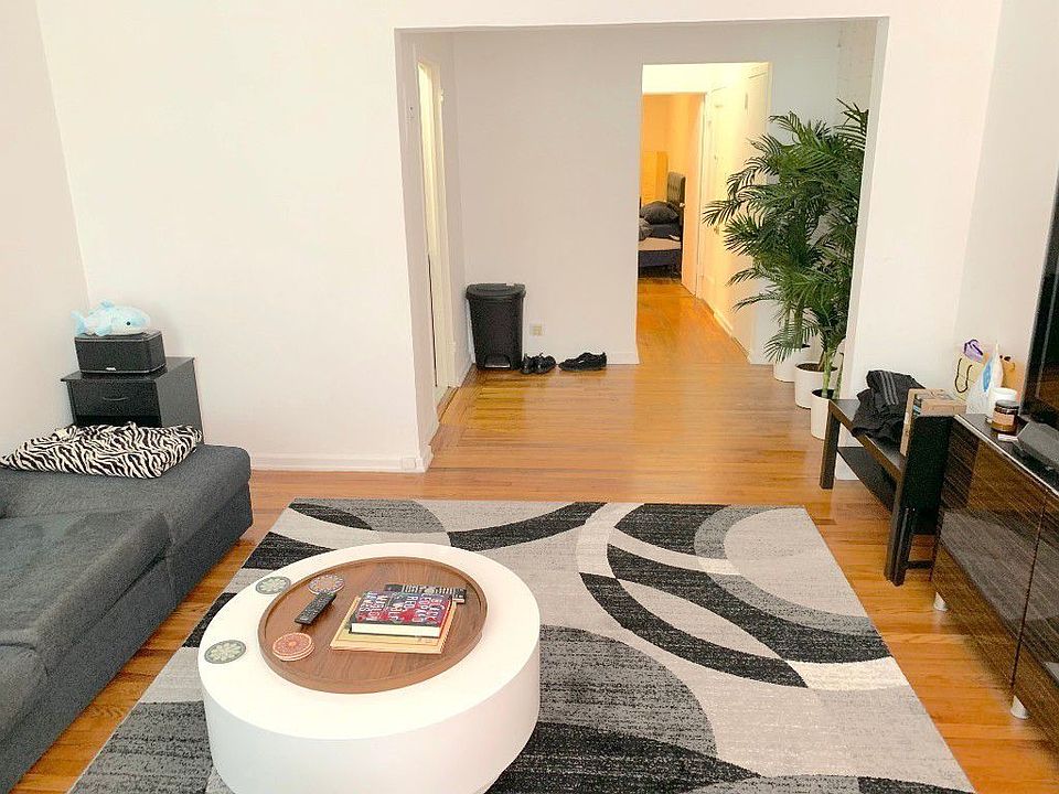 1st image of 212 E 13th St APT 2b