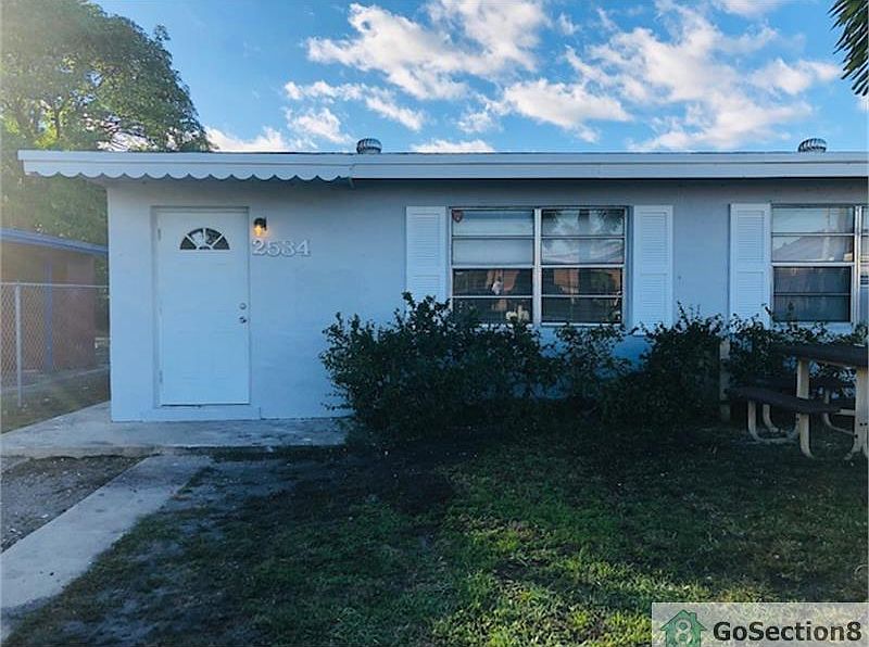 1st image of 2534 NW 20th St