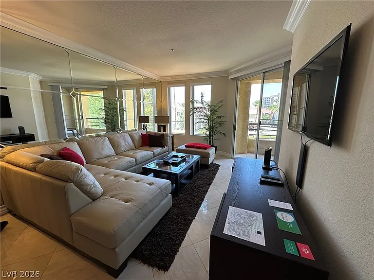 230 E Flamingo Rd #223 — Photo 2