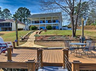 103 Walker Point, Seneca, SC 29672