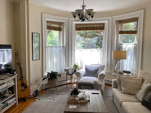 1878 Beacon St #1 Photo 1