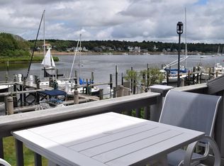 53 Main St APT 115, Wareham, MA 02571