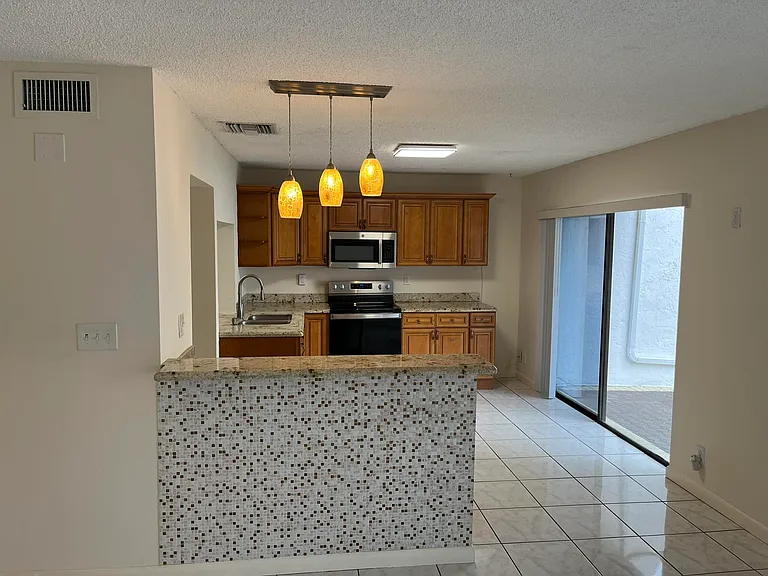 3094 Bermwood Ln #237 — Photo 7