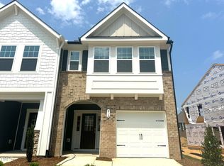 812 Kensley Grove Ln #6, Fuquay Varina, NC 27526