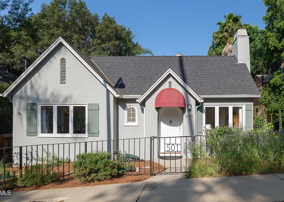 1st image of 501 Fremont Ln