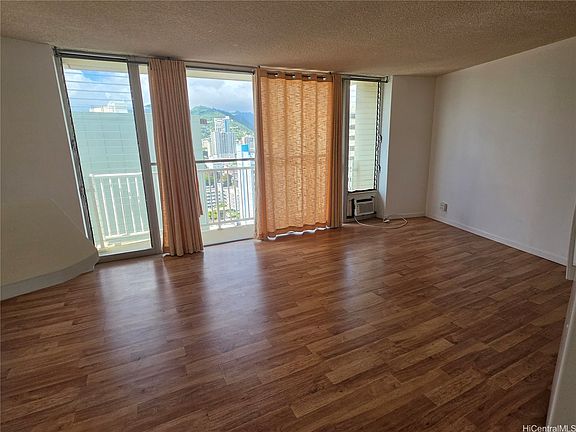 5th image of 750 Amana St APT 1904