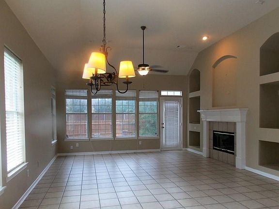 4th image of 4412 Laney Ct