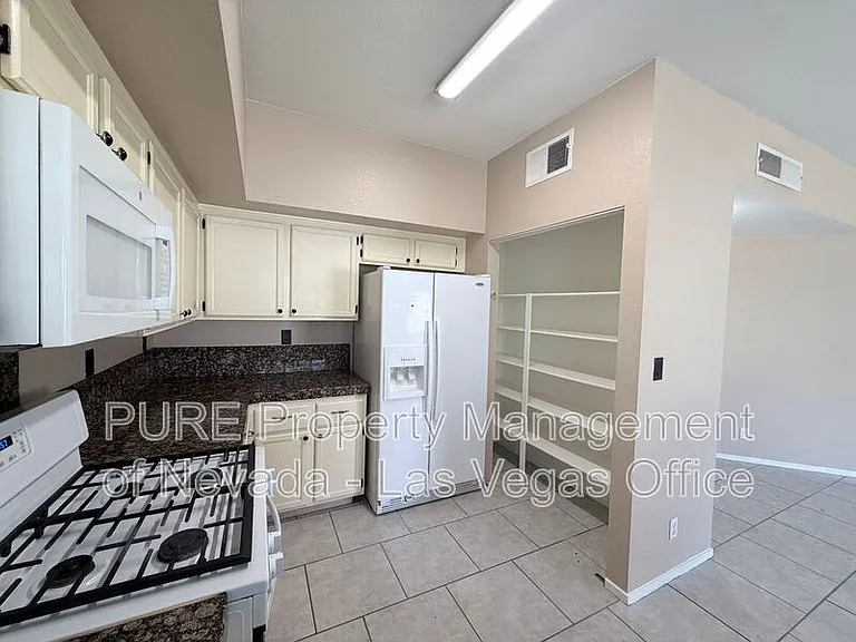 7230 Indian Creek Ln #104 — Photo 20