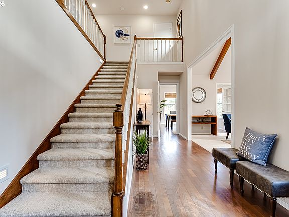 5th image of 3093 Soloman Loop