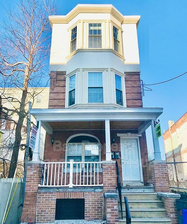 1st image of 4255 Sansom St #1-03