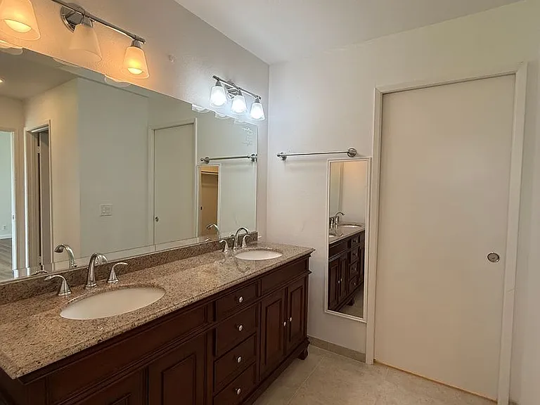 1693 E Alvin Ave — Photo 29