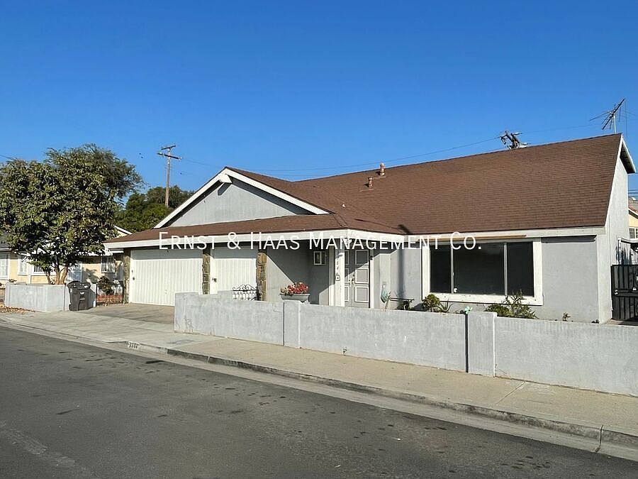 1st image of 3384 De Forest Ave