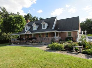 311 W Starz Rd, Cheswick, PA 15024