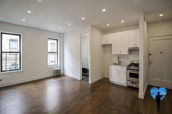 Rented by Next Door Realty NYC | media 1