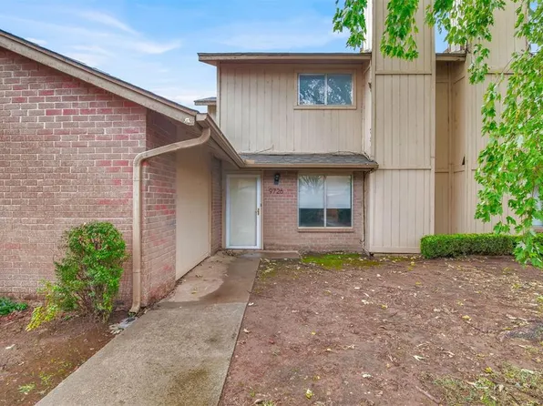 9726 Hefner Village Blvd, Oklahoma City, OK 73162
