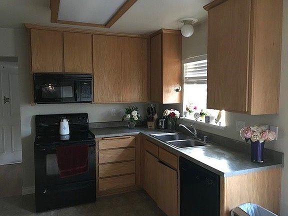 2nd image of 1512 Swezy St