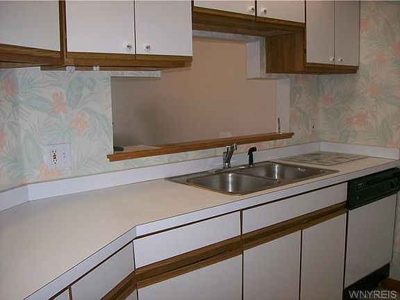 2nd image of 11 Beacon Park APT C