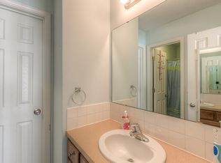 10112 Sunset Dr, Lenexa, KS 66220