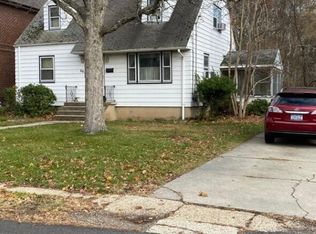 463 Vernon Ave, Staten Island, NY 10309