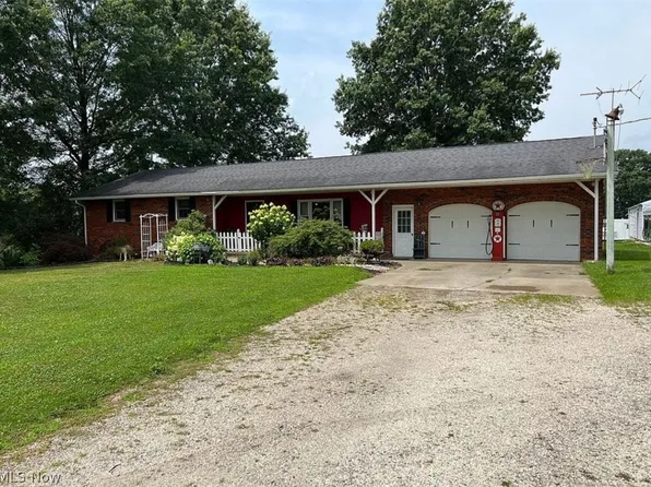 3875 Watertown Rd, Waterford, OH 45786