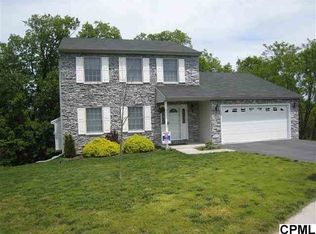 12 Black Pine Dr, Mechanicsburg, PA 17050