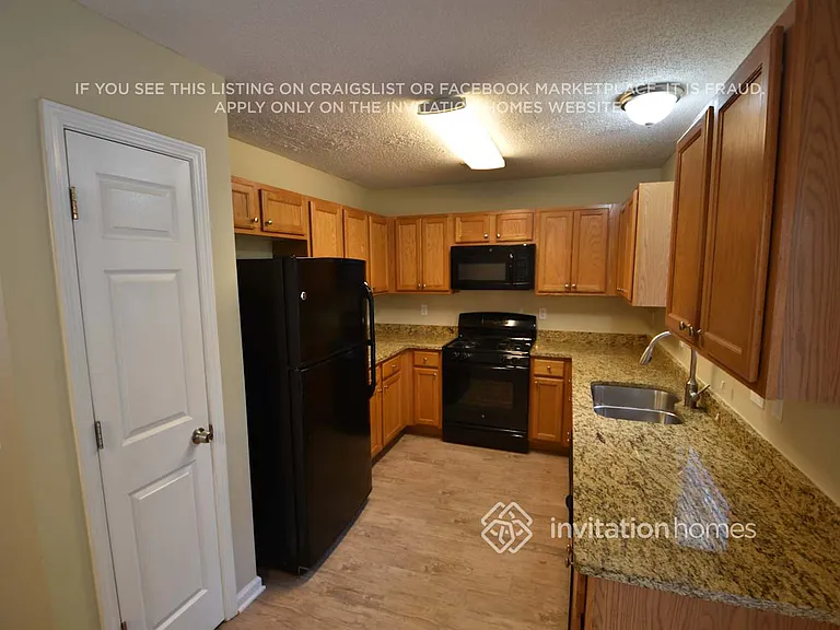 80 Greystone Cir — Photo 3