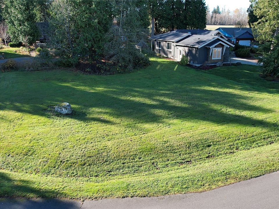 2nd image of 0 Skagit Way